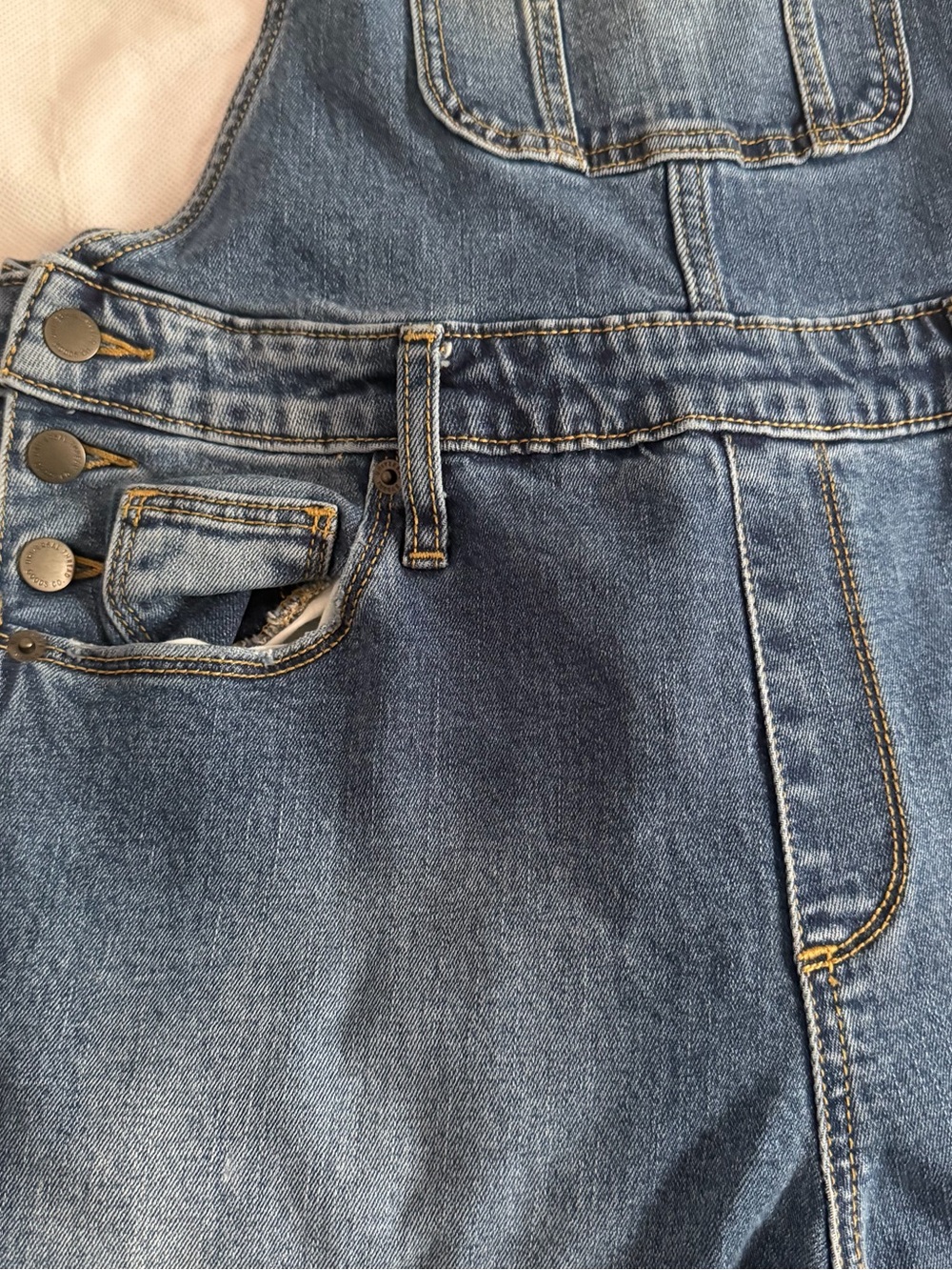 Universal Thread Women’s Denim Overalls - Picture 5 of 10